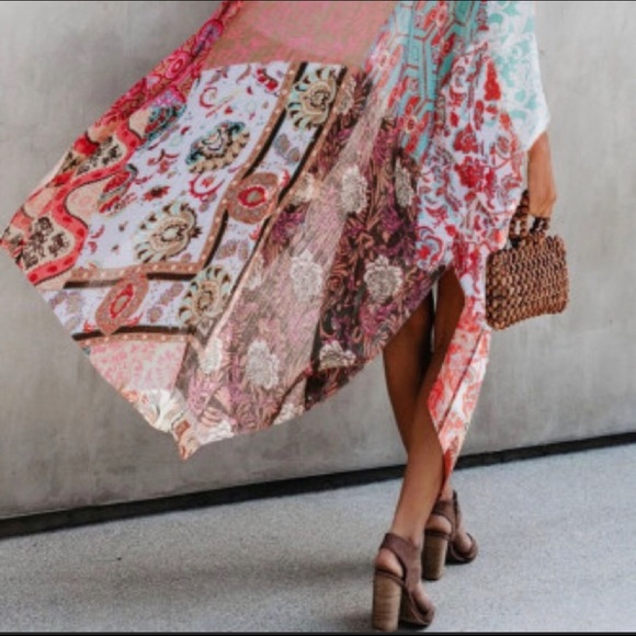 🥳HP🥳 Floral Bohemian Kimono - Picture 4 of 7